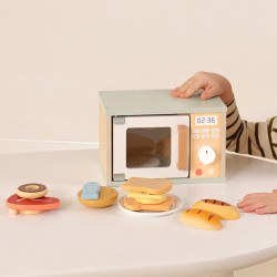 TOOKY TOY Wooden Microwave Oven Food Set
