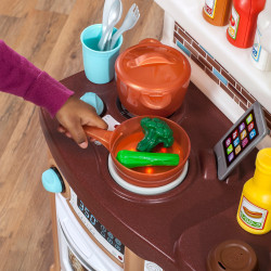 Step2 Kids Kitchen Fun with Friends