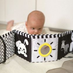 WOOPIE GREEN Box XXL Montessori Educational 7in1 Sensory Box 0-2 Months 18 pcs FSC