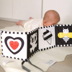 WOOPIE GREEN Box XXL Montessori Educational 7in1 Sensory Box 0-2 Months 18 pcs FSC