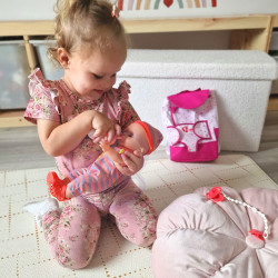 WOOPIE ROYAL Babysitter Doll Set with Accessories 19 pcs.