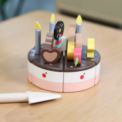 CLASSIC WORLD Wooden Birthday Cake for Cutting 19 pcs.