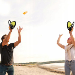 WOOPIE Catch Ball Throw Catch Arcade Game for Two 2x Paddles + 4 Balls