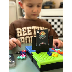 WOOPIE IQ Logic Game Strategic Brain Training "Head to Head" Timed Pattern Solving