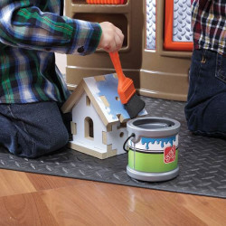 STEP2 Large Workshop for Children DIY Corner Light + 45 Accessories