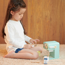 CLASSIC WORLD Wooden Coffee Maker Set for Children 7 pcs.